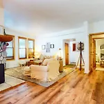 Snowcreek 887 Condo